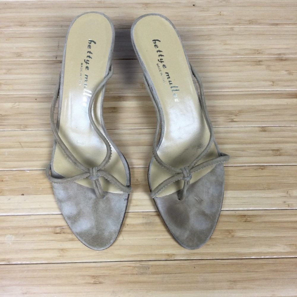 Bettye Muller Cream Suede Slide Sandals 40 - Picture 2 of 10